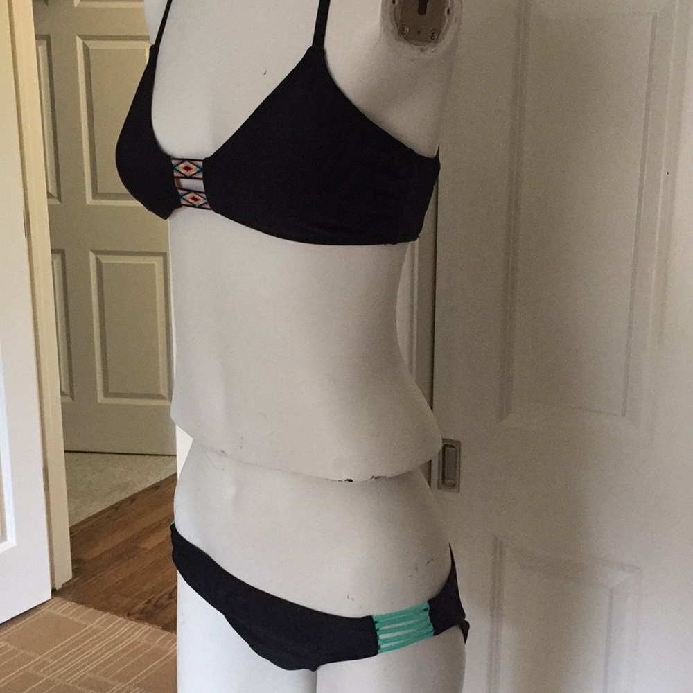 Xhilaration Bikini 👙